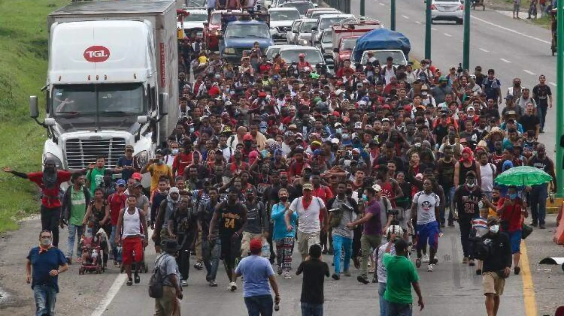 Caravana migrante más grande saliendo de Tapachula